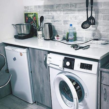 Little House Apartment Tbilisi Bagian luar foto