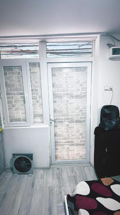 Little House Apartment Tbilisi Bagian luar foto
