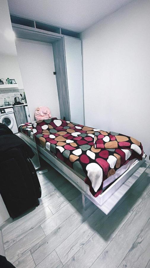 Little House Apartment Tbilisi Bagian luar foto